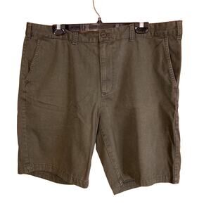 Men’s 40/10 Eddie Bauer Dark Green Flat Front Legend Wash Shorts
